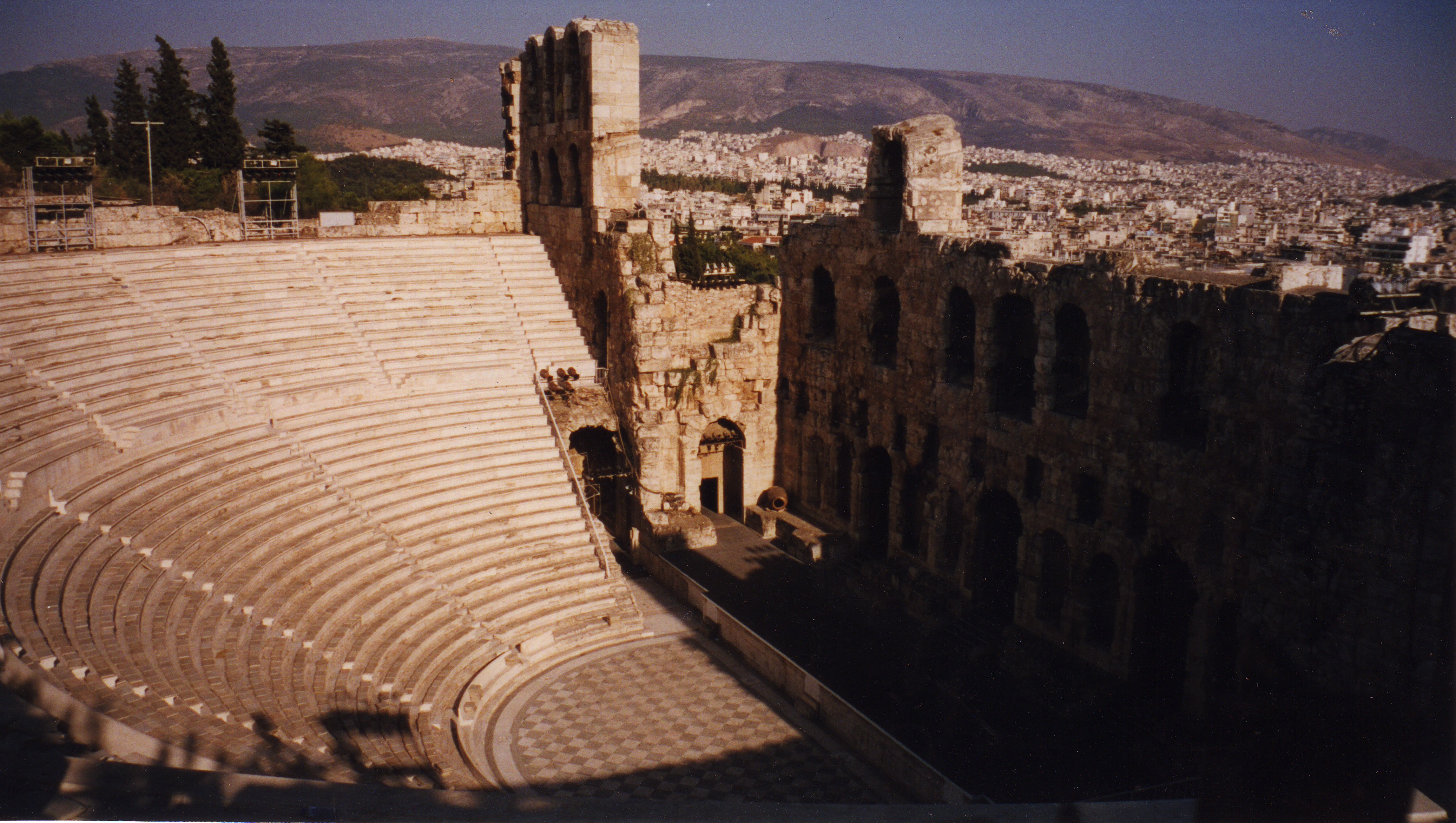 File:Akropolis.jpg - Wikimedia Commons